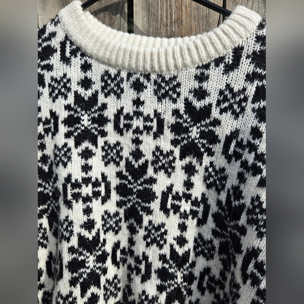 H&M Chunky Crop Sweater Alpaca Women's M Soft Cozy Lagen Quiet Luxury Fisherman